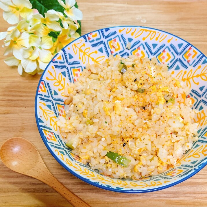 パラパラ♫*チャーハン☆.*・゜